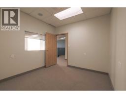 Unit 2, 5204 49 Street, Rocky Mountain House, AB T4T1T2 Photo 9