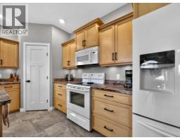 3pc Bathroom - 10104 #1 112 Street, La Crete, AB T0H2H0 Photo 7
