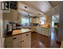 4pc Bathroom - 13302 15 Avenue, Blairmore, AB T0K0E0 Photo 9