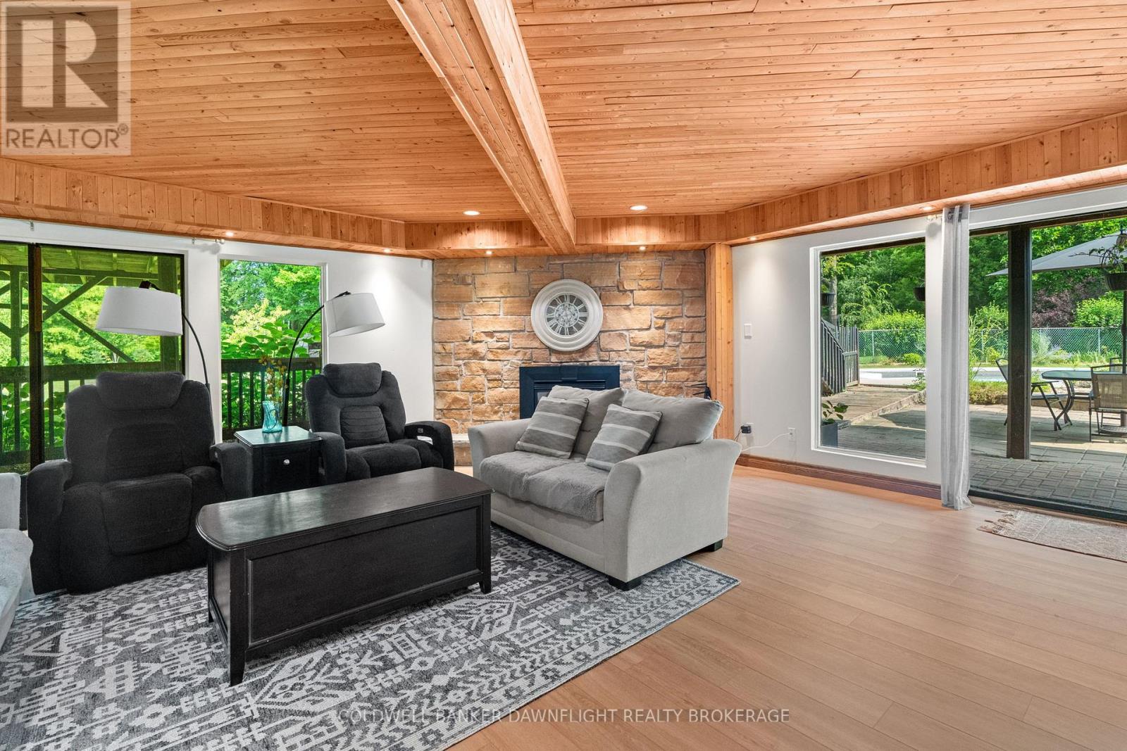 16 LANSDOWNE PARK CRESCENT - Image 18