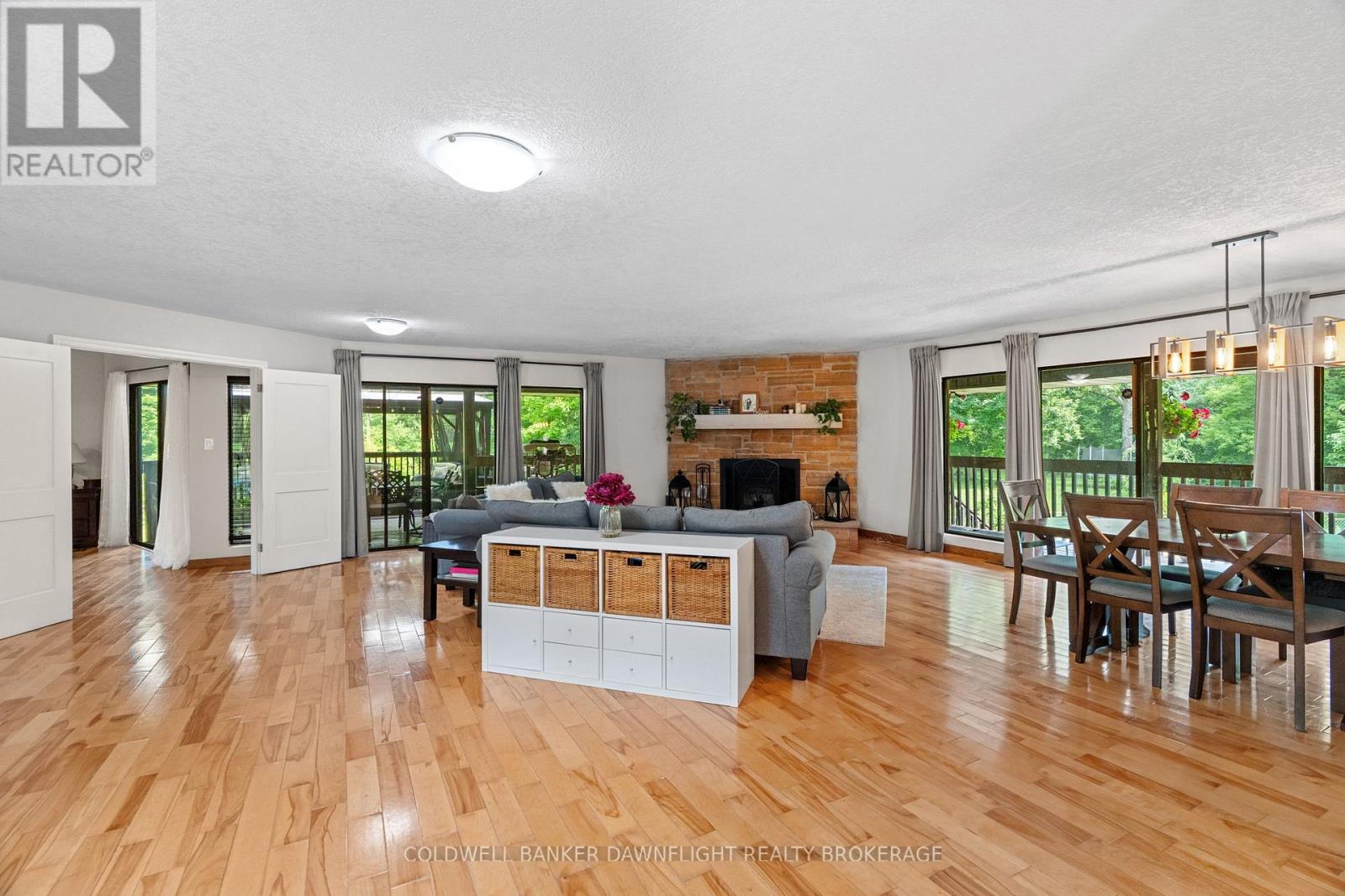 16 LANSDOWNE PARK CRESCENT - Image 4