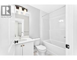 277 Heirloom Way Se, Calgary, AB T3S0H2 Photo 30