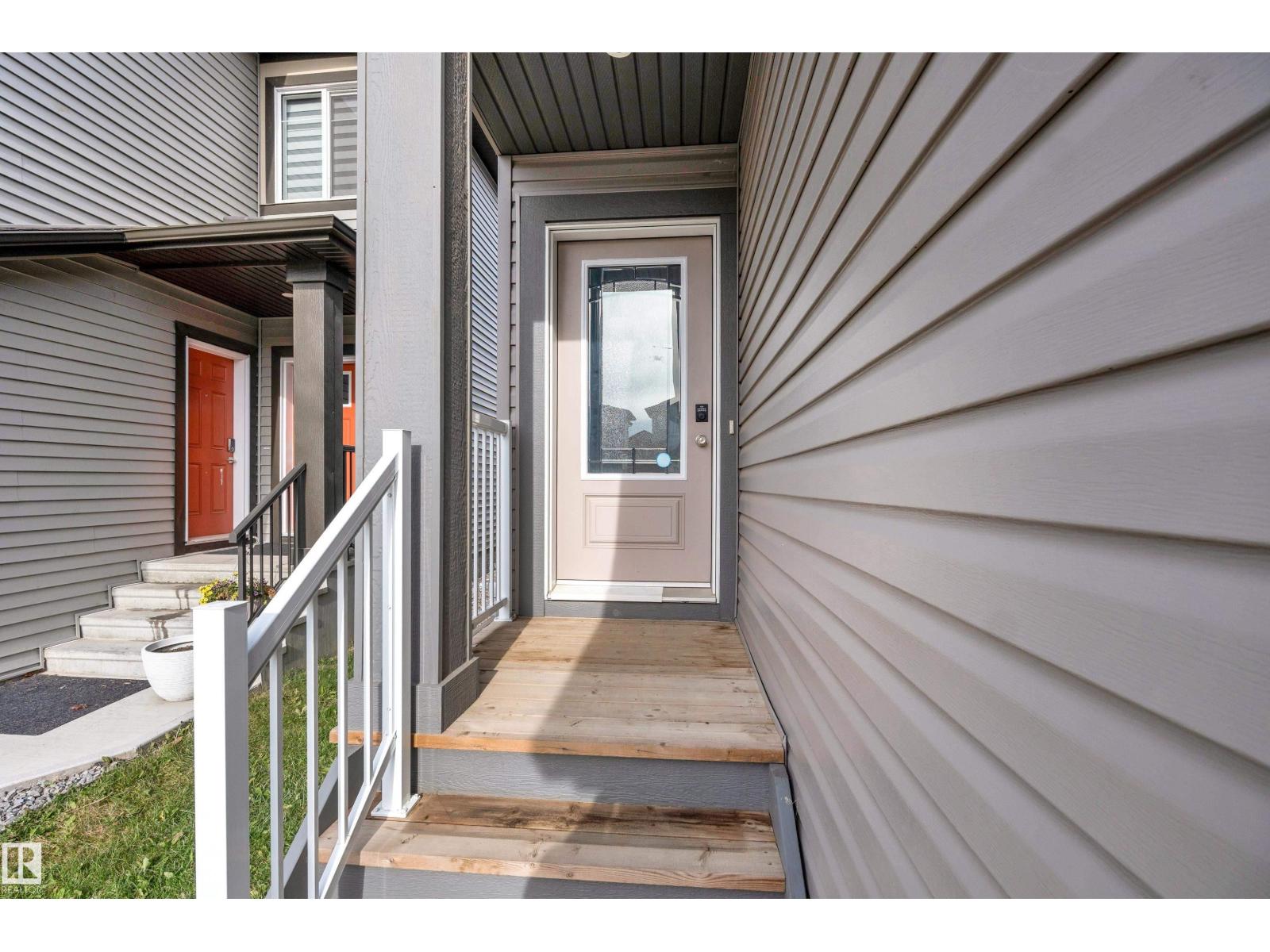 5712 Cautley CR SW - 3
