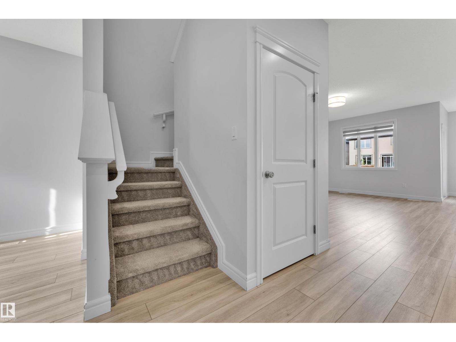 5712 Cautley CR SW - 5