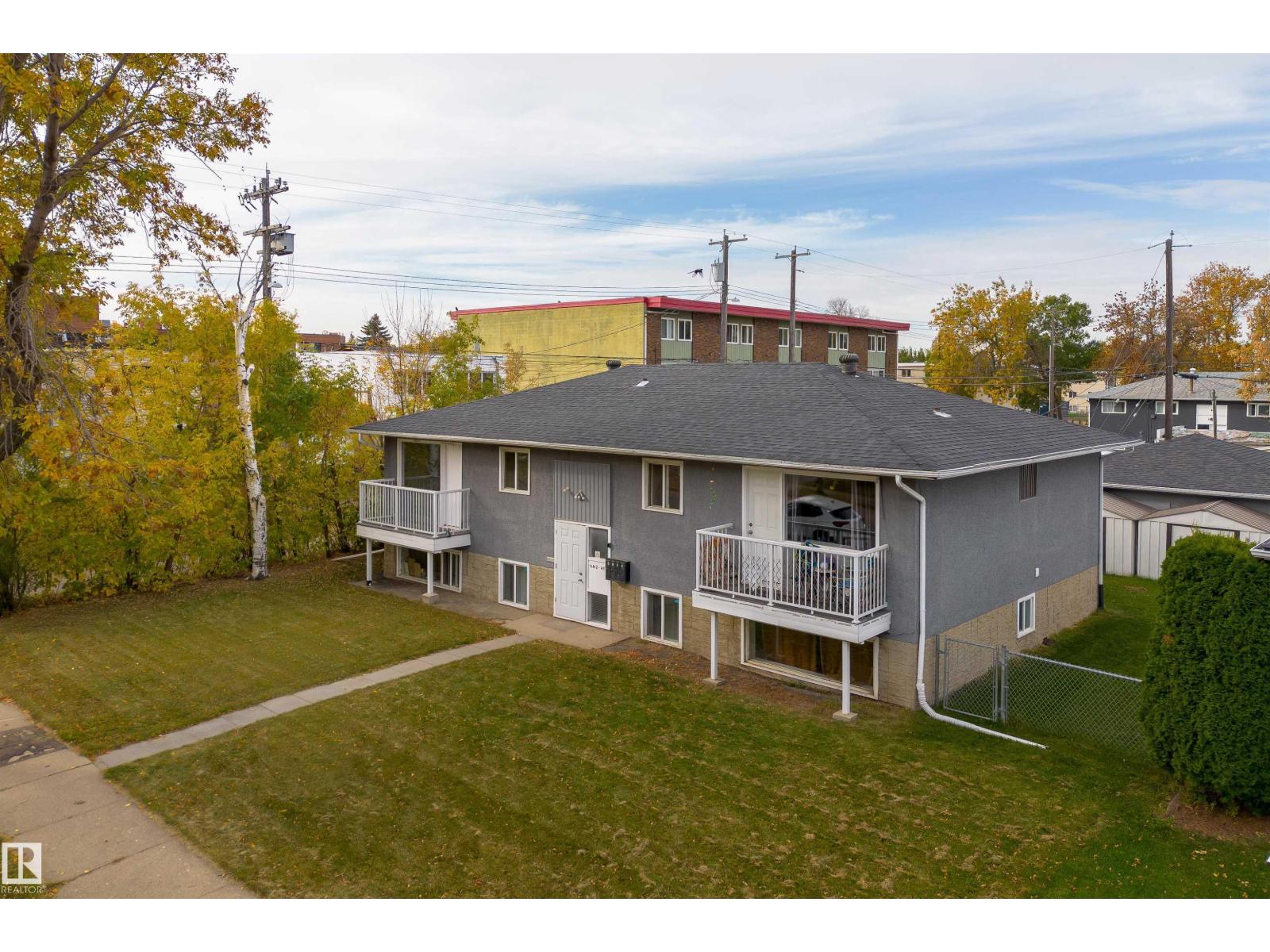 11812 45 ST NW - 26