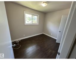 11812 45 St Nw, Edmonton, AB T5W2T4 Photo 13
