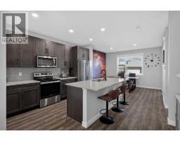851 Walgrove Boulevard SE - photo 2