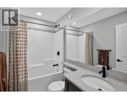 851 Walgrove Boulevard SE - photo 17
