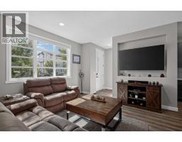851 Walgrove Boulevard SE - photo 5