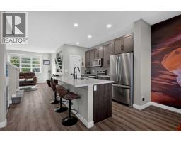 851 Walgrove Boulevard SE - photo 3