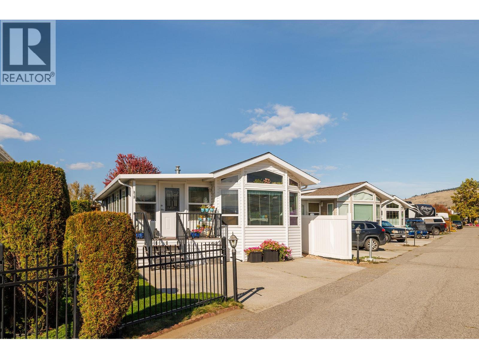 #313 415 Commonwealth Road - 2