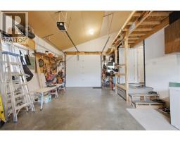 2624 Joyce Avenue, Kamloops, BC V2B4M3 Photo 32