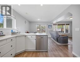 2624 Joyce Avenue, Kamloops, BC V2B4M3 Photo 17