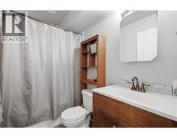 2624 Joyce Avenue, Kamloops, BC V2B4M3 Photo 26
