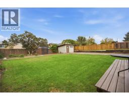 2624 Joyce Avenue, Kamloops, BC V2B4M3 Photo 12