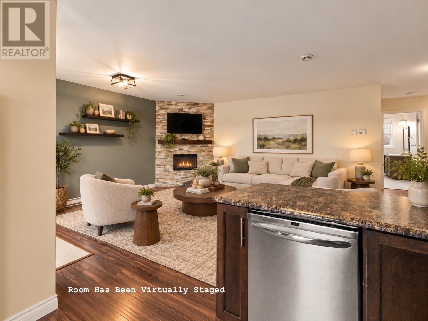 #4 405 Blackmarsh Road - 18