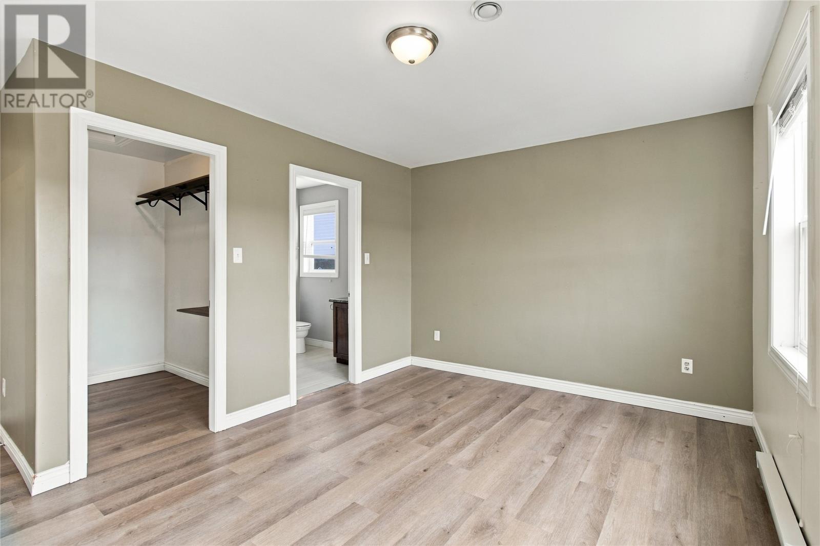 #4 405 Blackmarsh Road - 27