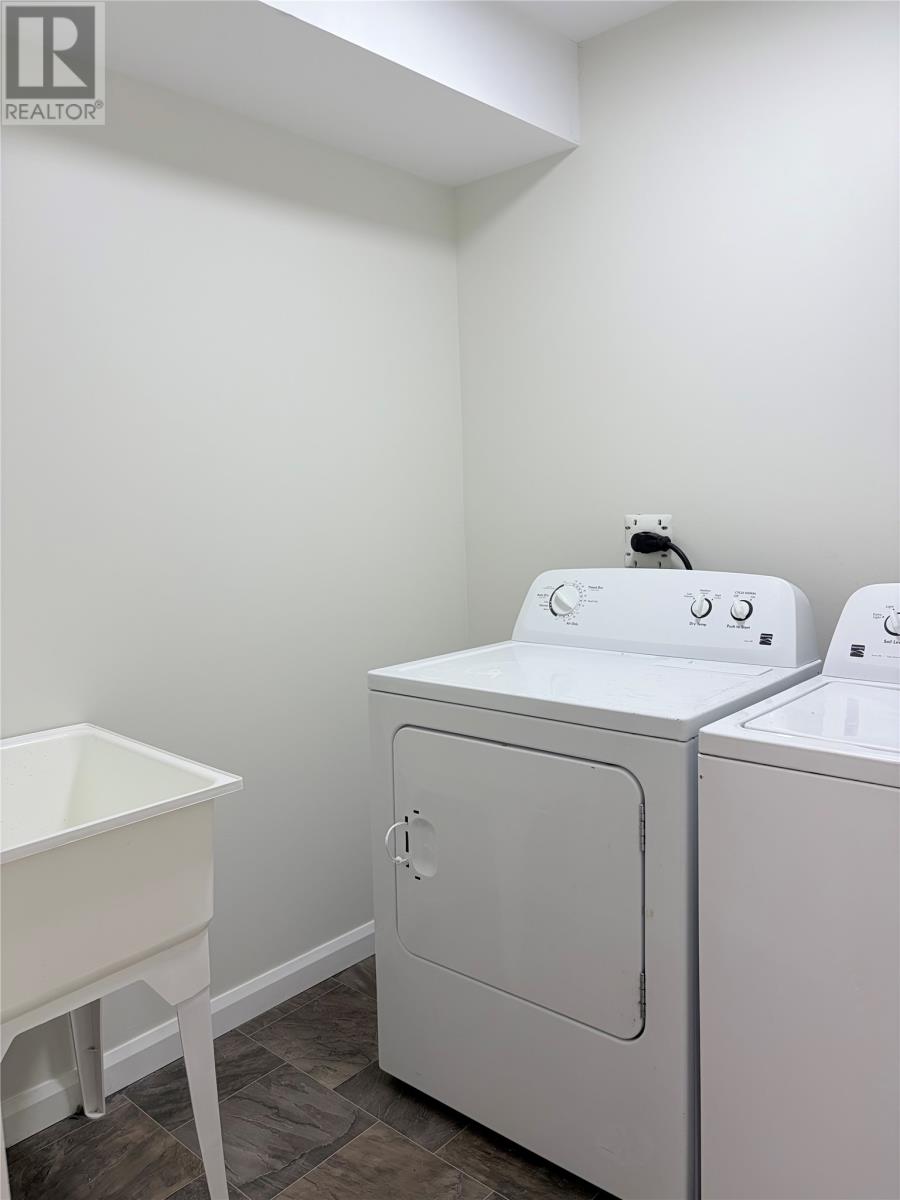 22 Beaumont Hamel Street - 21