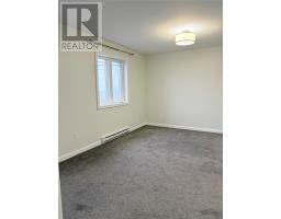22 Beaumont Hamel Street thumbnail 15