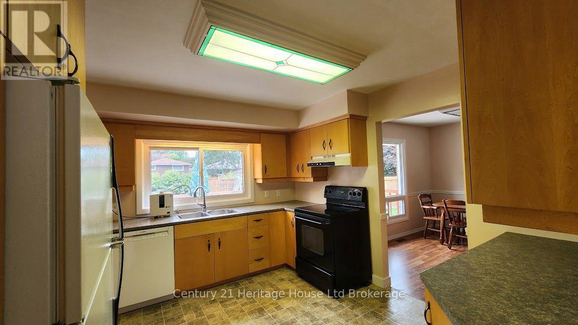 54 Glendale Drive — photo 10