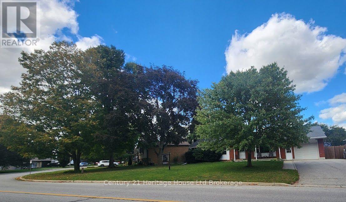 54 Glendale Drive — photo 29