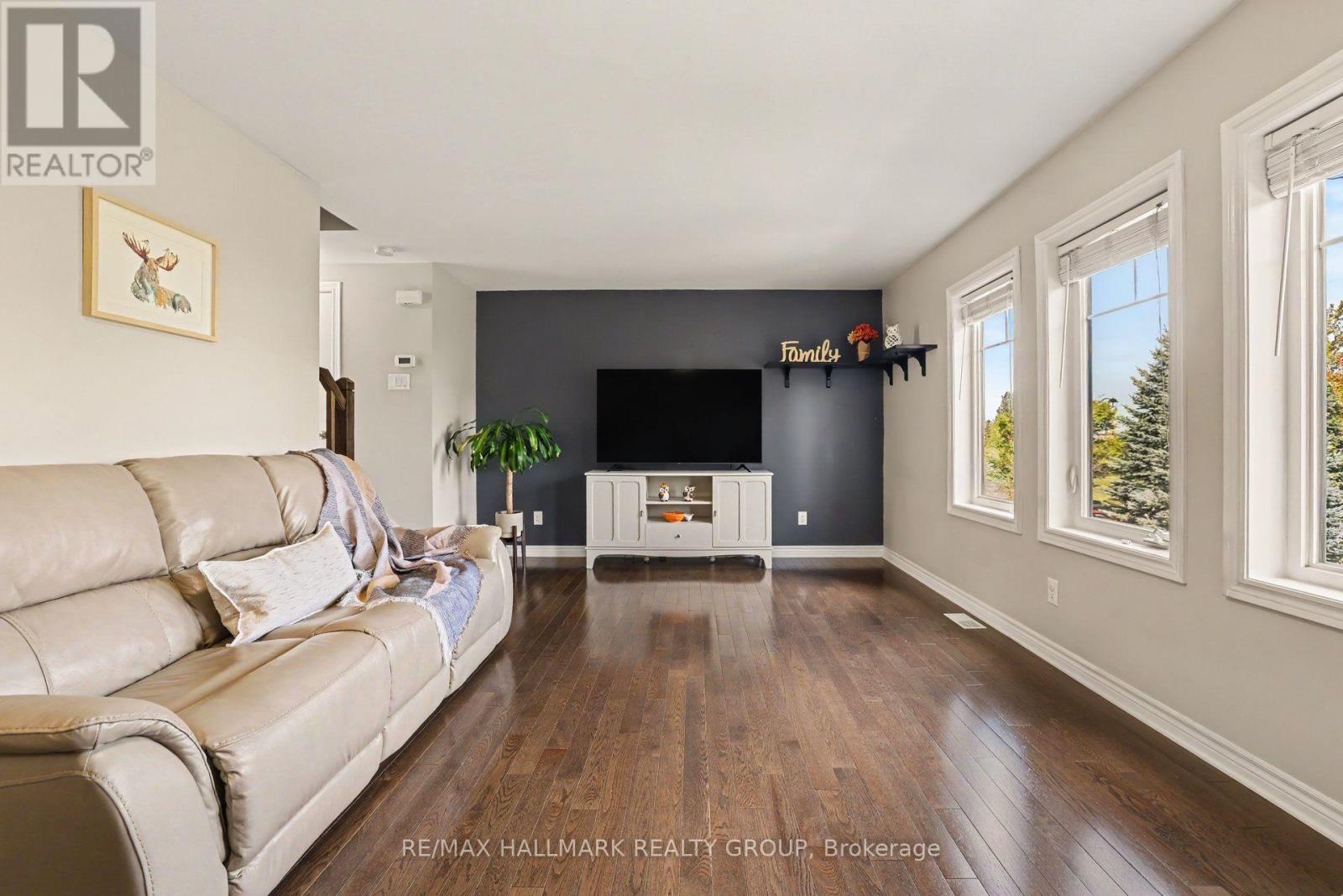 614 MARTINIQUE LANE - Image 19