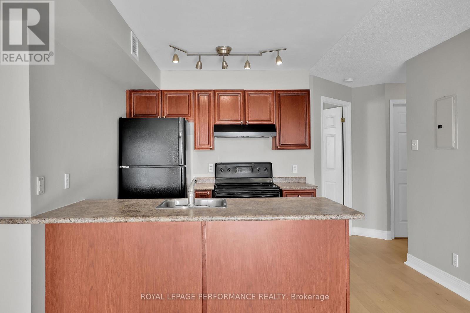 429 SOMERSET STREET W - 10