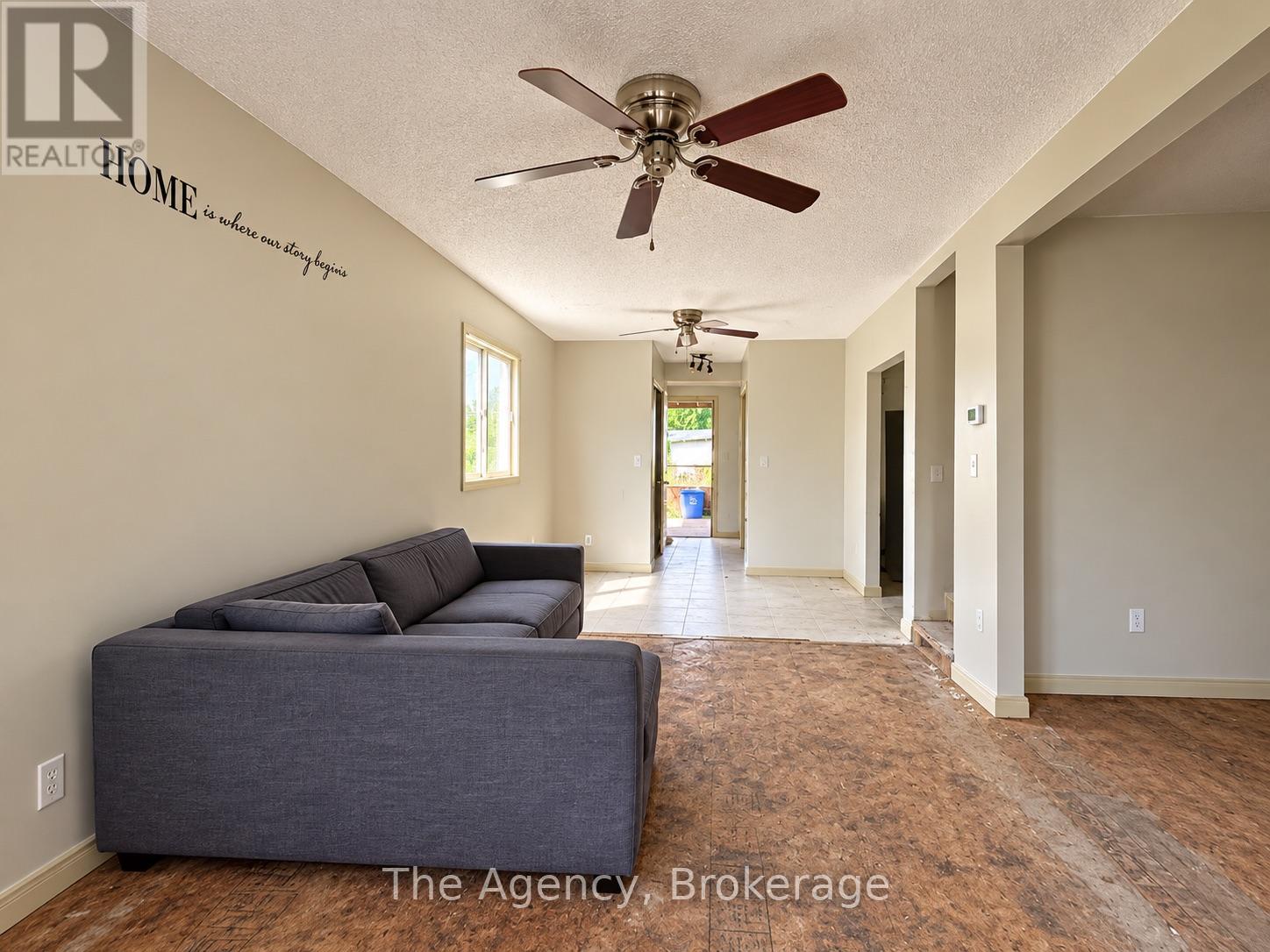 17 PATRICIA AVENUE - 3
