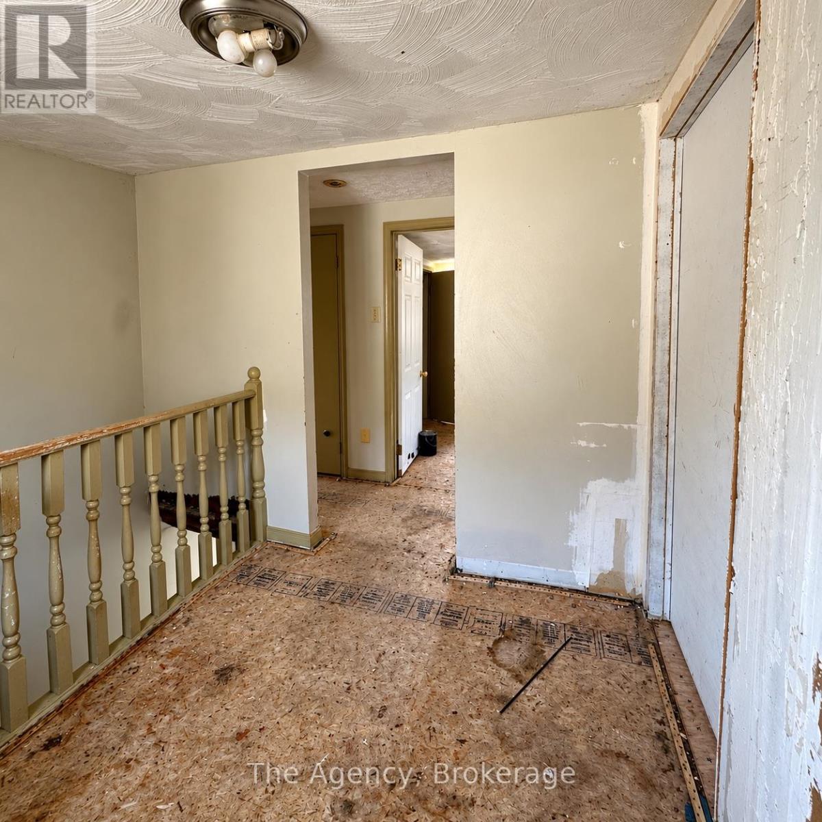 17 PATRICIA AVENUE - 9