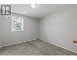 Upper - 15 Mccormick Street, Welland, ON L3C4L8 Photo 14