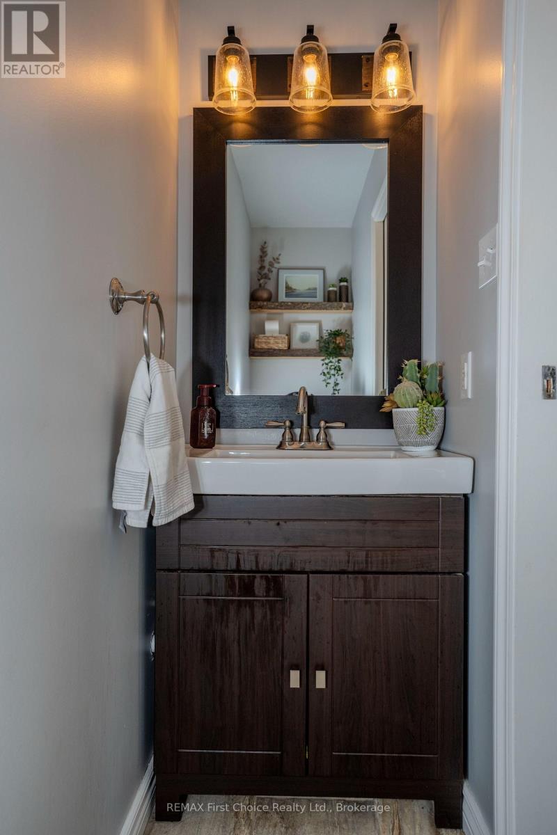 1598 HARSTONE ROAD - Image 38