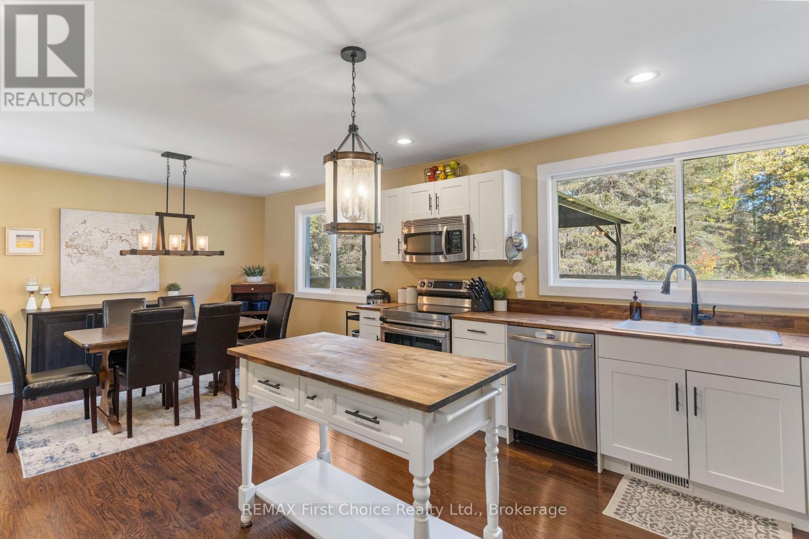 1598 HARSTONE ROAD - Image 5
