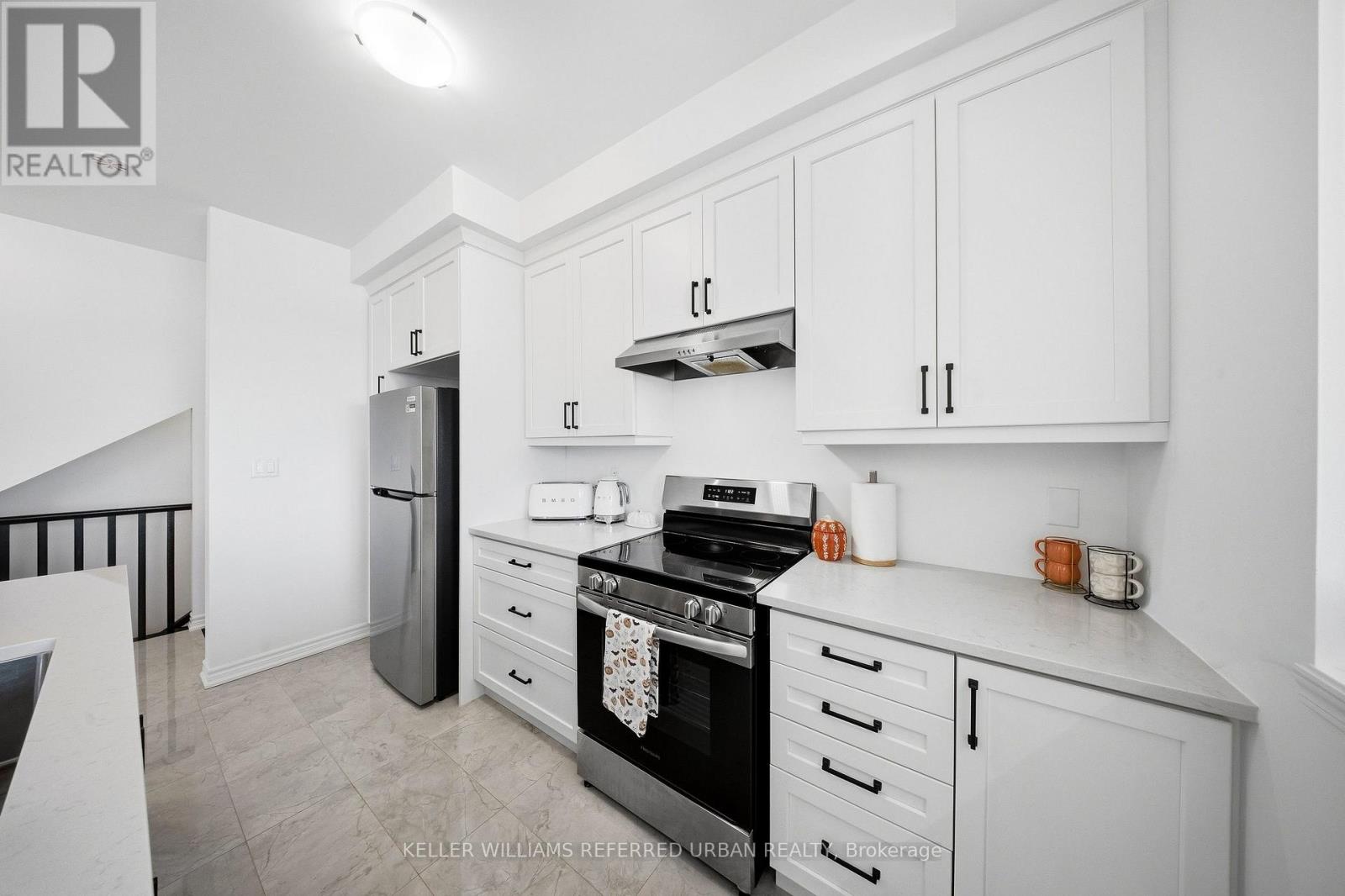 61 VINEWOOD CRESCENT, Barrie — photo 11