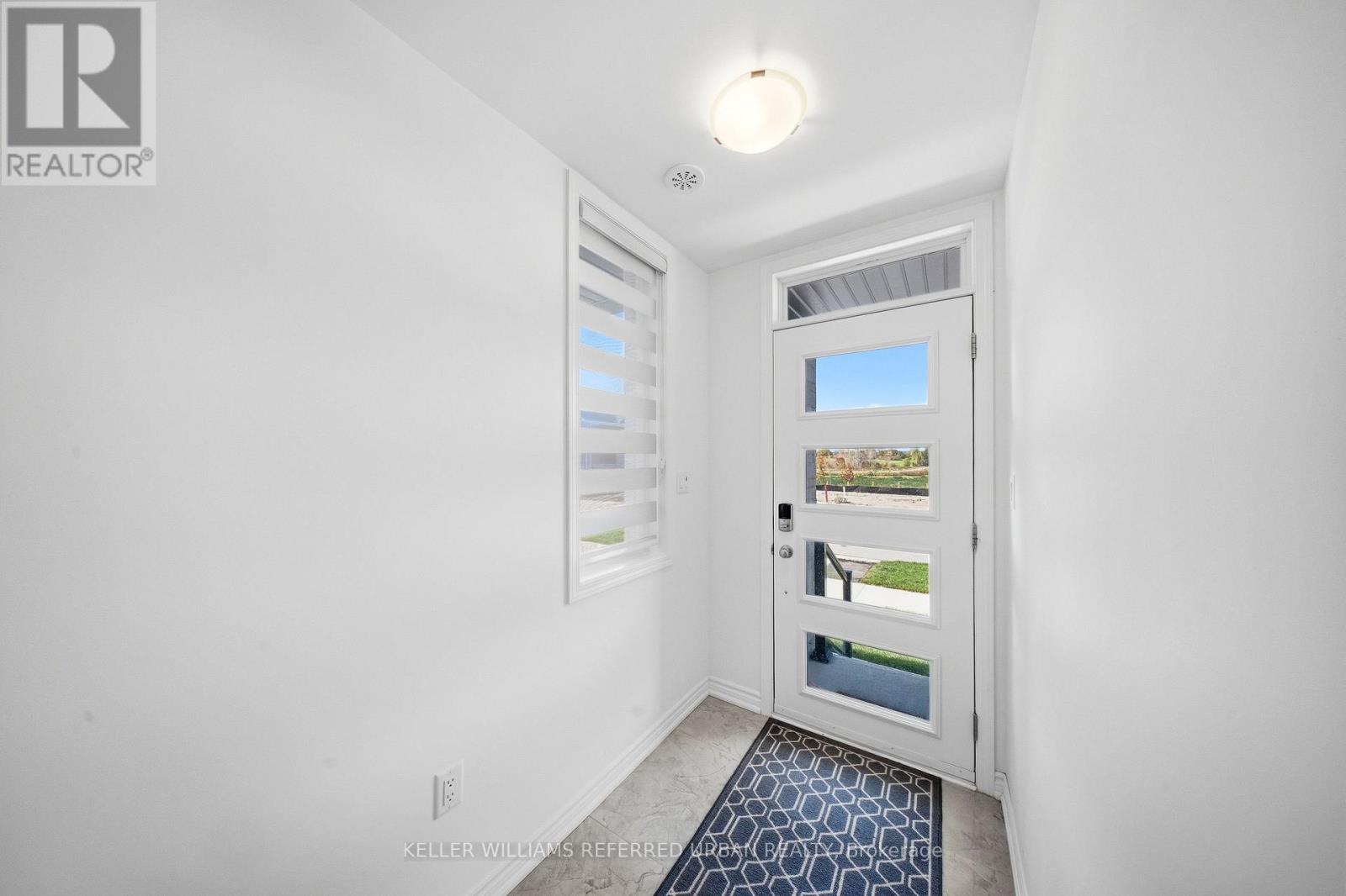 61 VINEWOOD CRESCENT, Barrie — photo 4