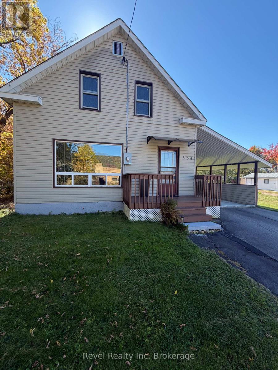 354 POPLAR STREET - 3