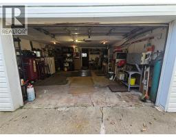 235 Eureka Street, Petrolia, ON N0N1R0 Photo 8