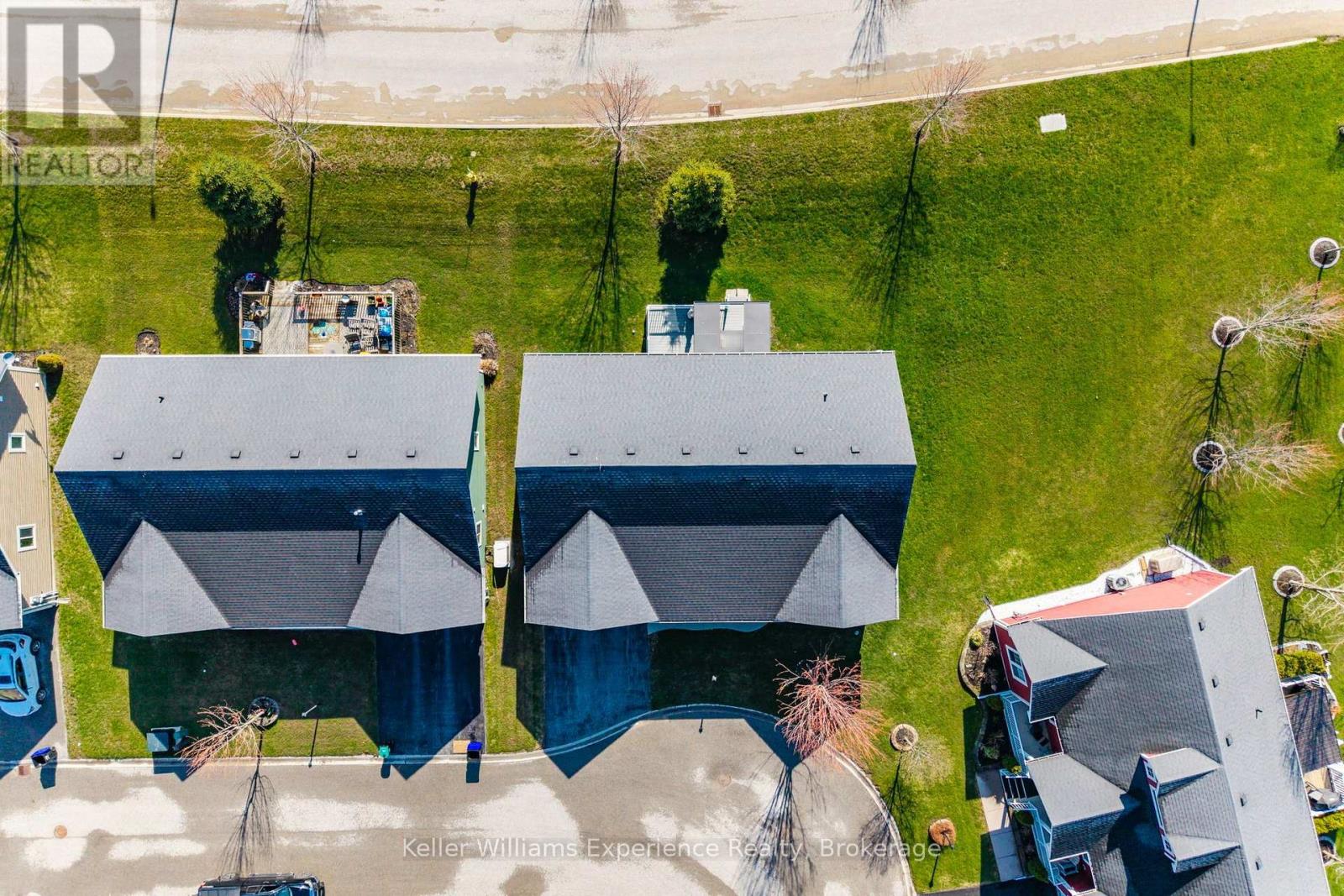22 GREW CRESCENT - Image 36