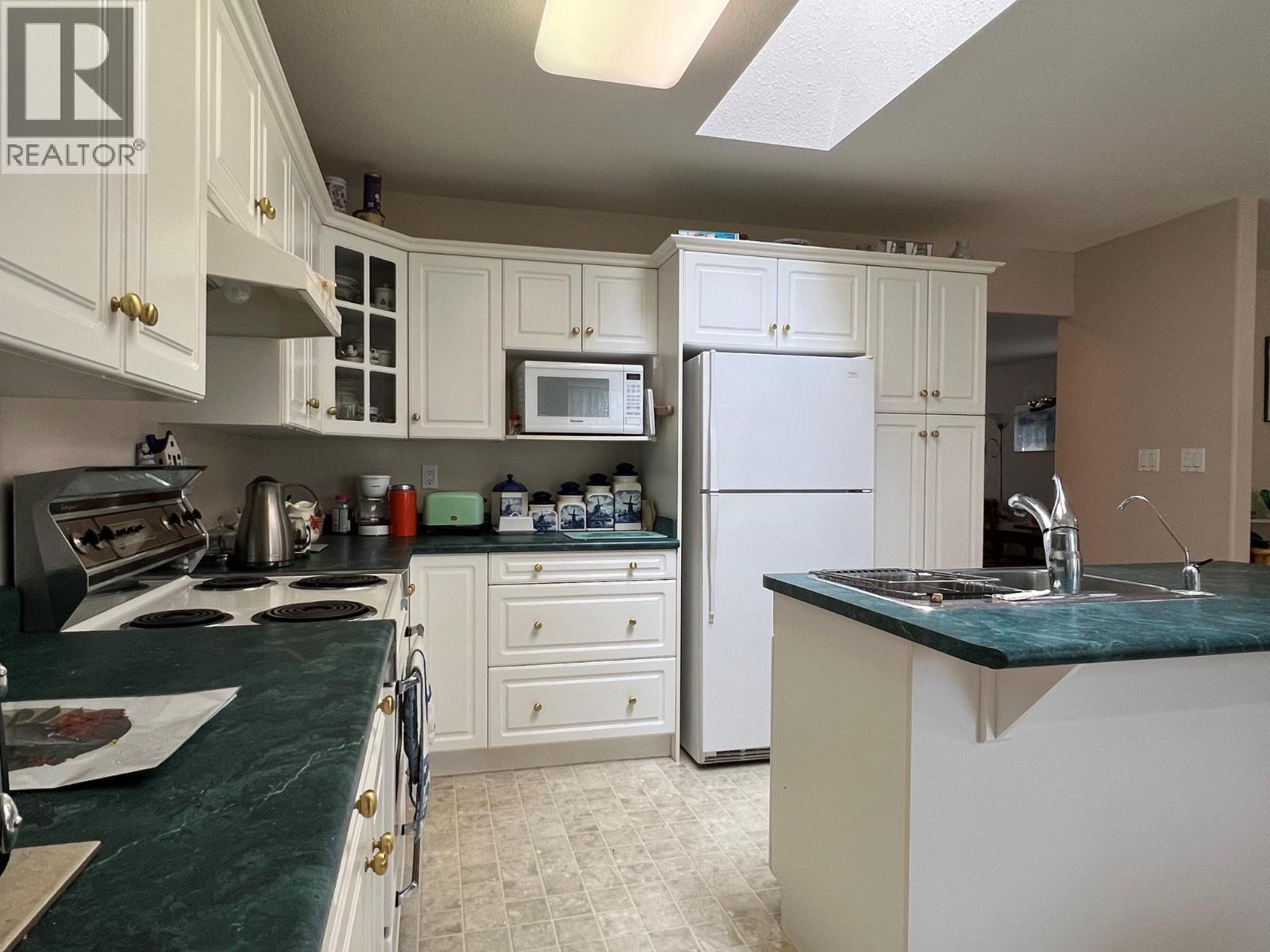 604 6th Avenue, Vernon