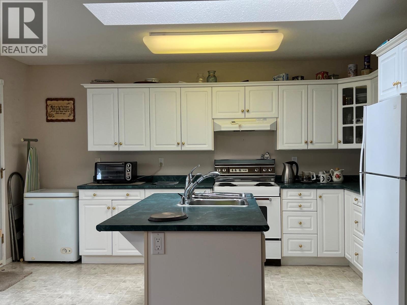 604 6th Avenue, Vernon