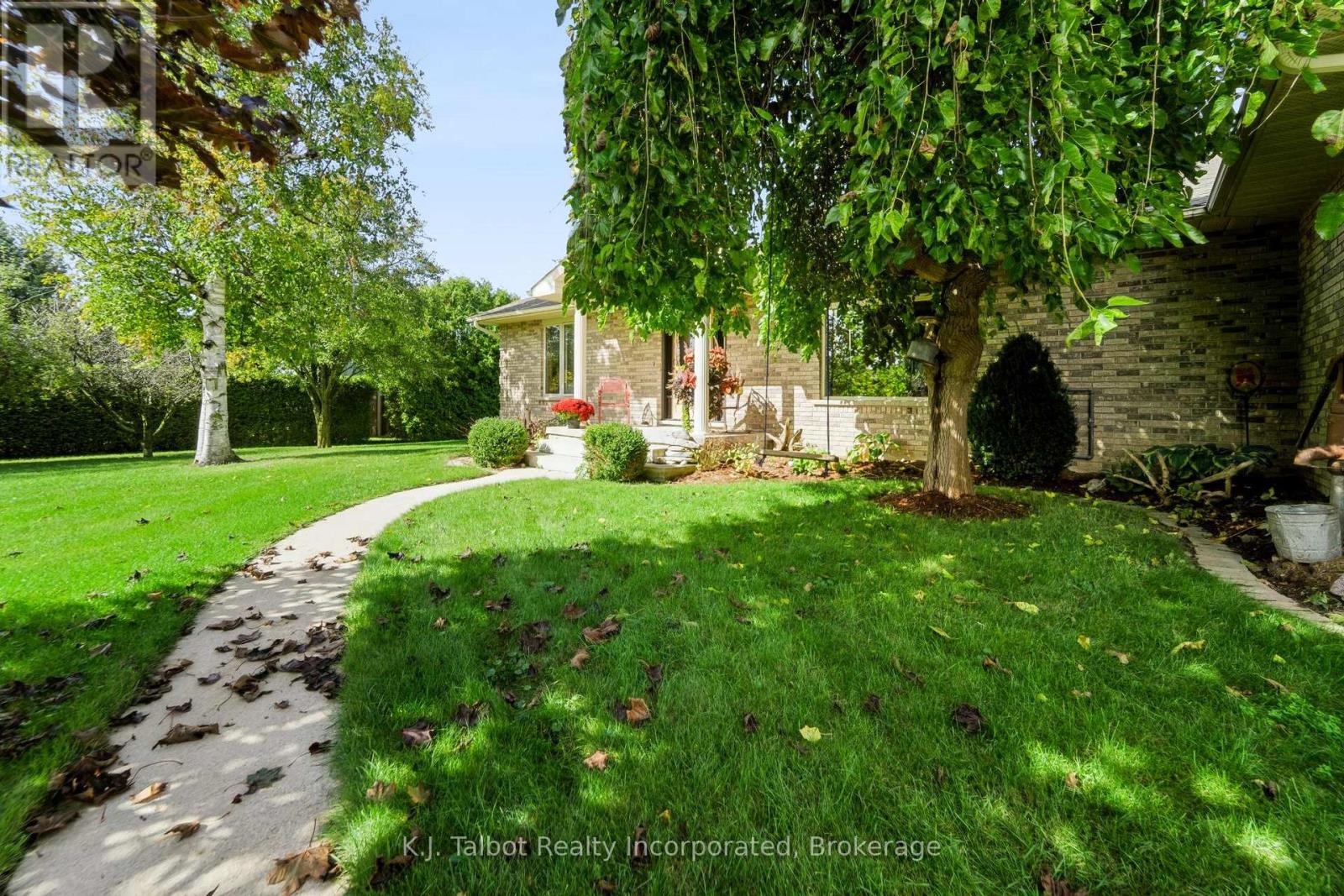 33786 CRYSTAL SPRINGS ROAD, R. R. #1 ROAD - 16