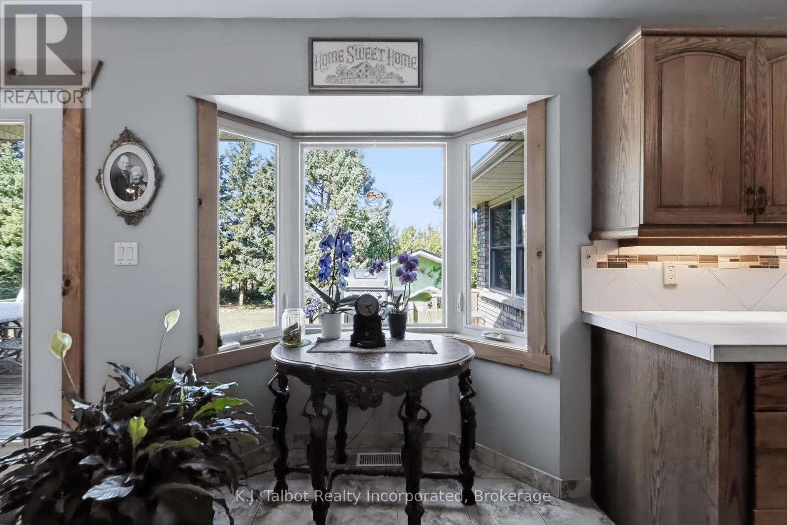 33786 CRYSTAL SPRINGS ROAD, R. R. #1 ROAD - 25
