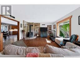 33786 Crystal Springs Road, R. R. #1 Road, Bluewater, ON N0M1G0 Photo 18
