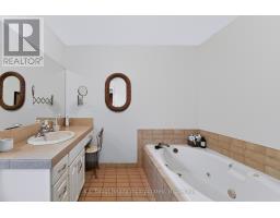 33786 Crystal Springs Road, R. R. #1 Road, Bluewater, ON N0M1G0 Photo 35