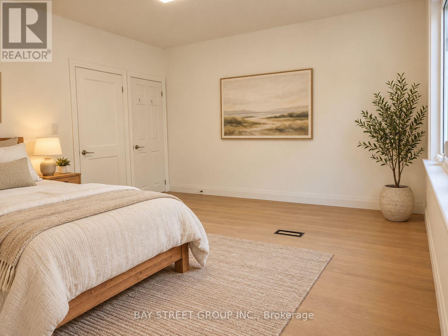 54 THYRA AVENUE - 8
