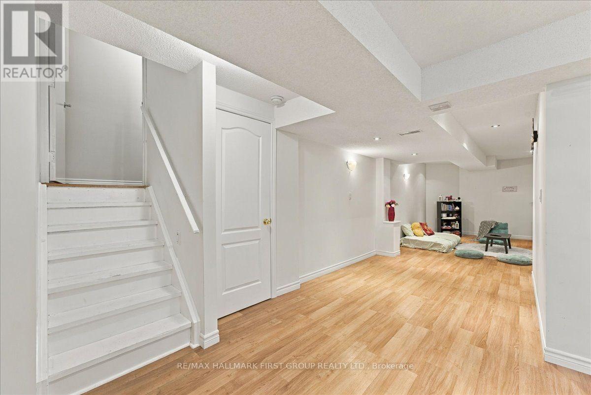 14 HOLLIER DRIVE - 36