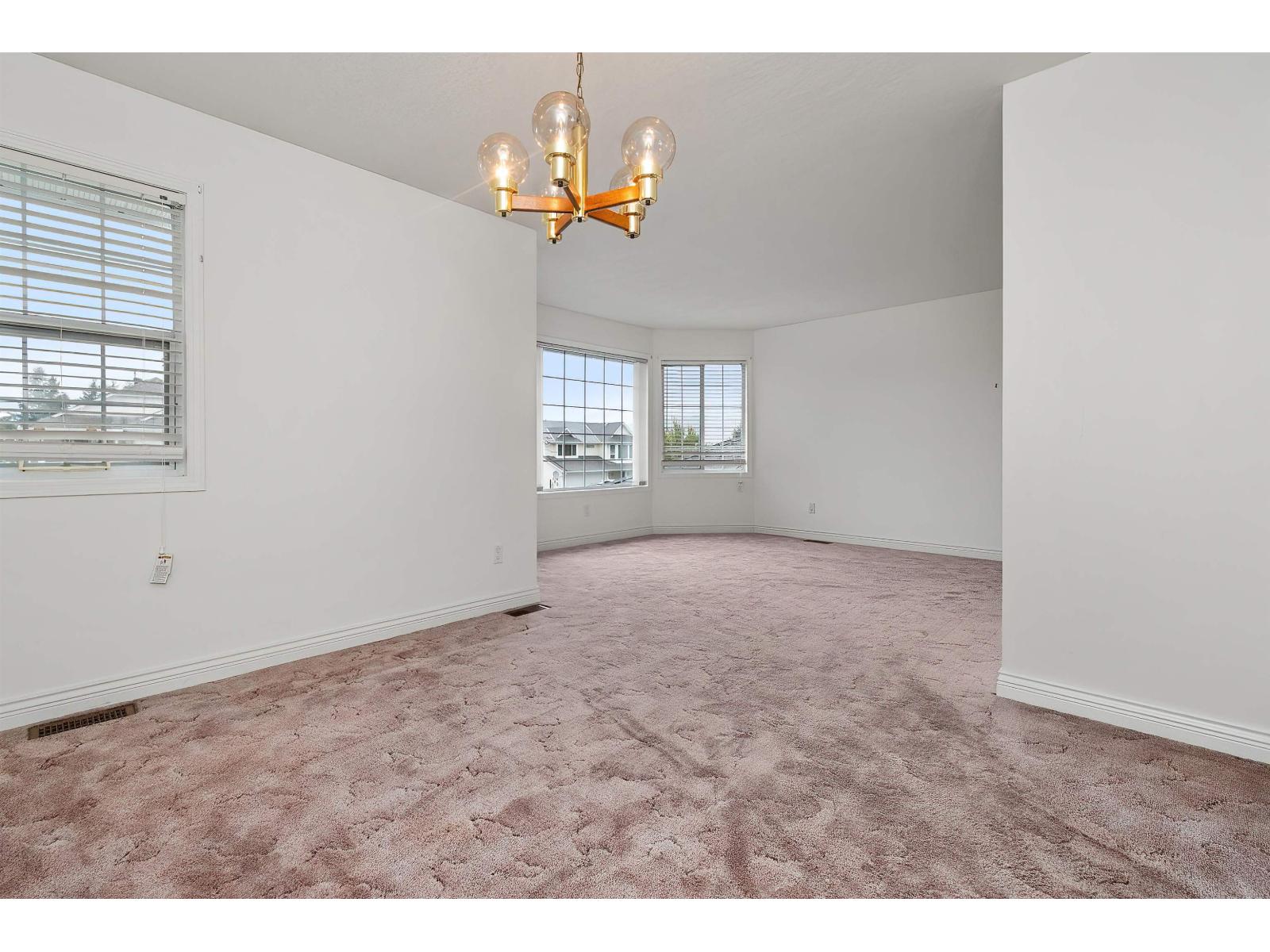 Photo of 5964 CAMBRIDGE STREET, Sardis South 25