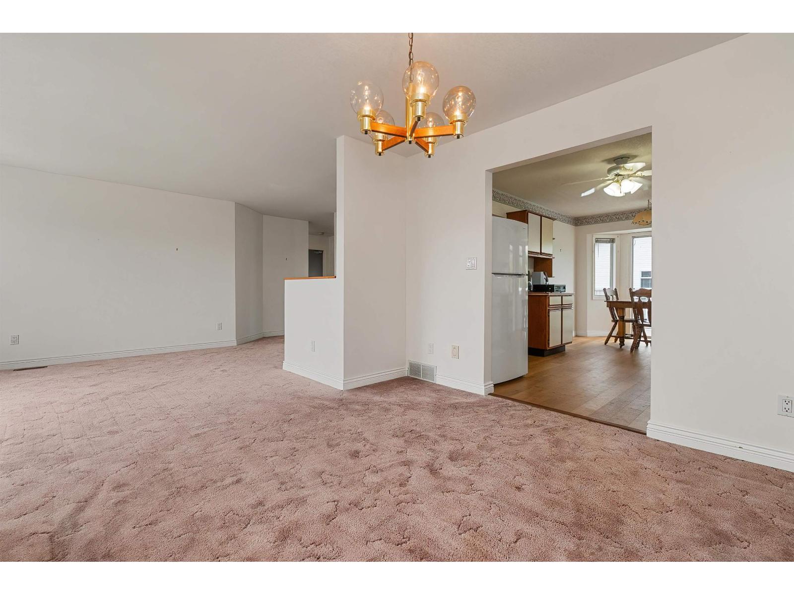 Photo of 5964 CAMBRIDGE STREET, Sardis South 21