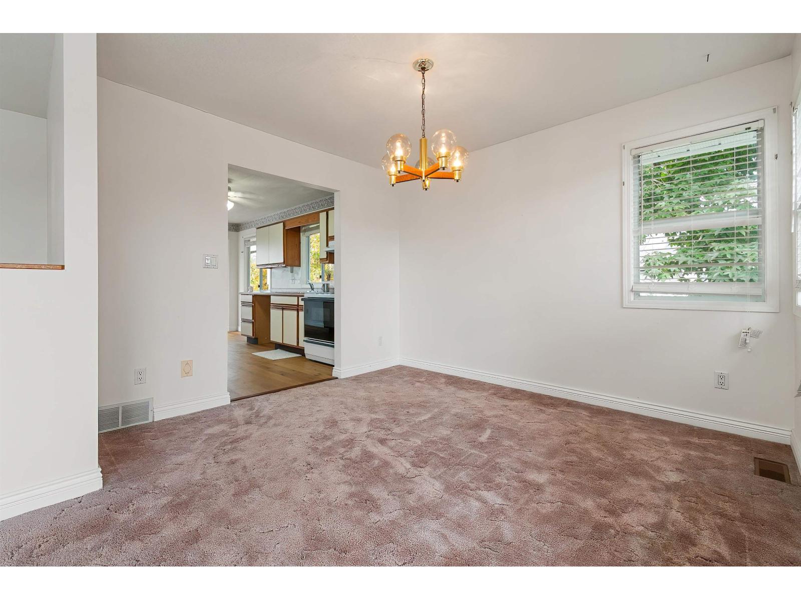 Photo of 5964 CAMBRIDGE STREET, Sardis South 29