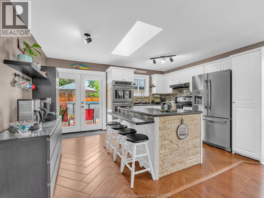 2575 WILDBERRY - 14