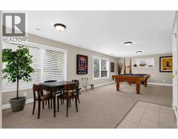 44 Strathlea Close Sw, Calgary, AB T3H5C6 Photo 24